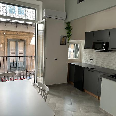 Palermo Wow - Aragona Apartment Luaran gambar